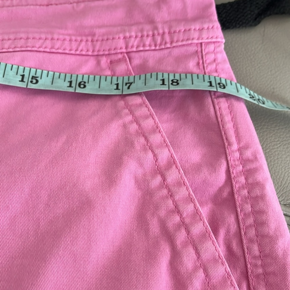 Gap Girlfriend Pink Khaki Shorts, Size 14 - New Without Tags - Picture 7 of 10